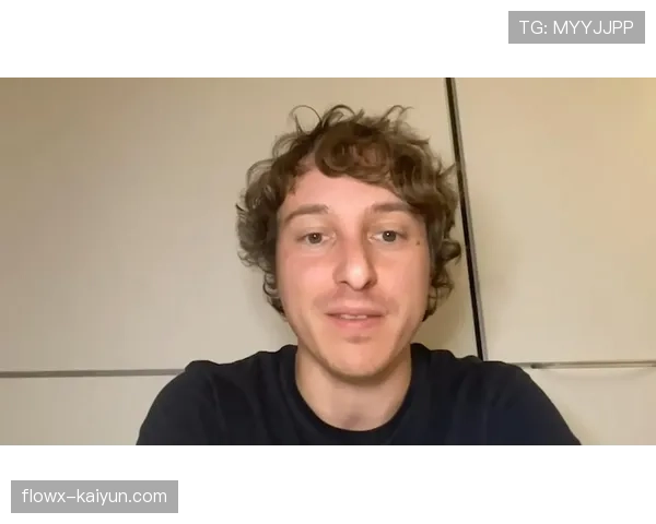 赫拉德·马丁否认米兰传闻,称在巴萨很开心无离队打算 赫拉德·马丁否认米兰传闻,称在巴萨很开心无离队打算